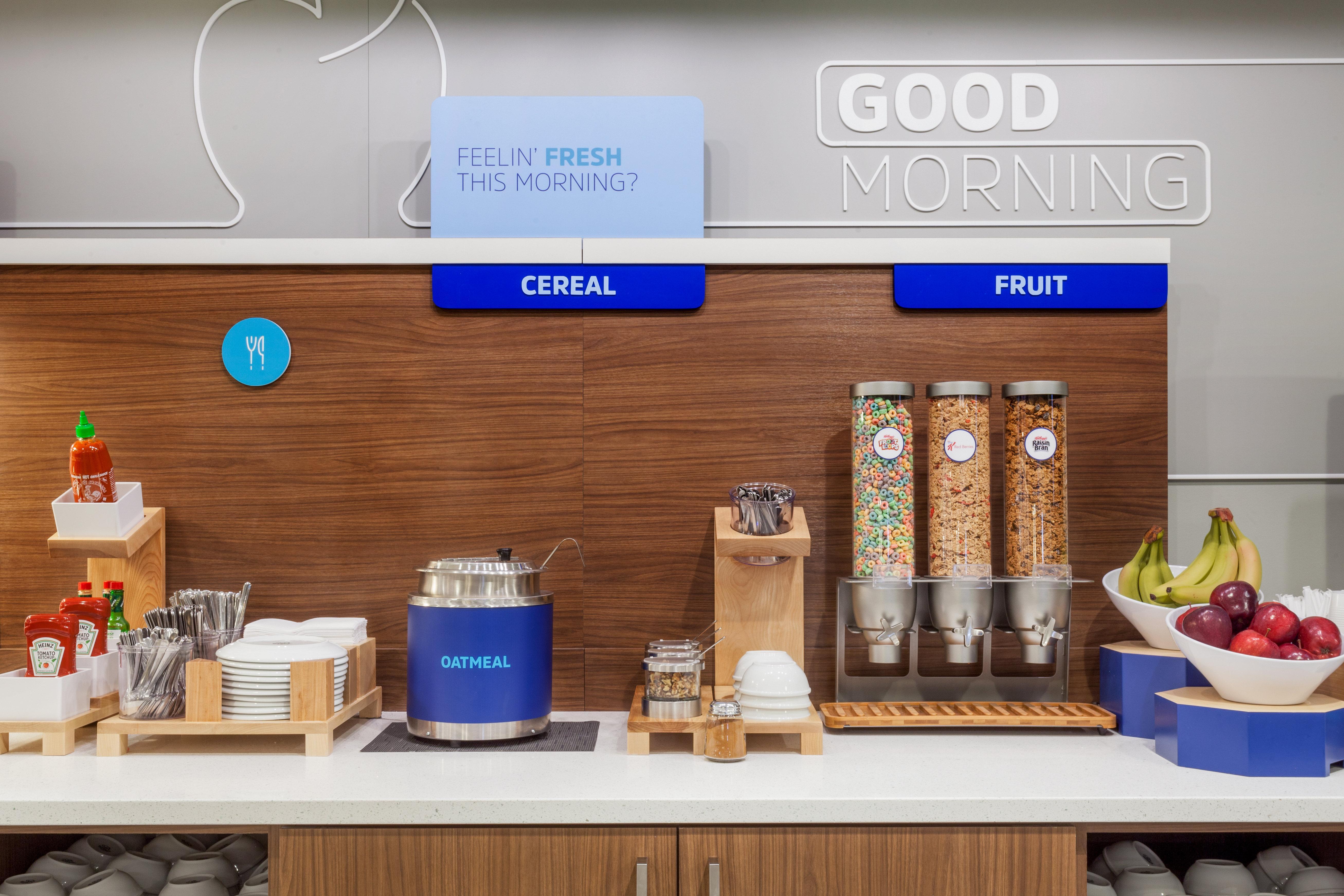 Holiday Inn Express Brampton By Ihg Eksteriør billede