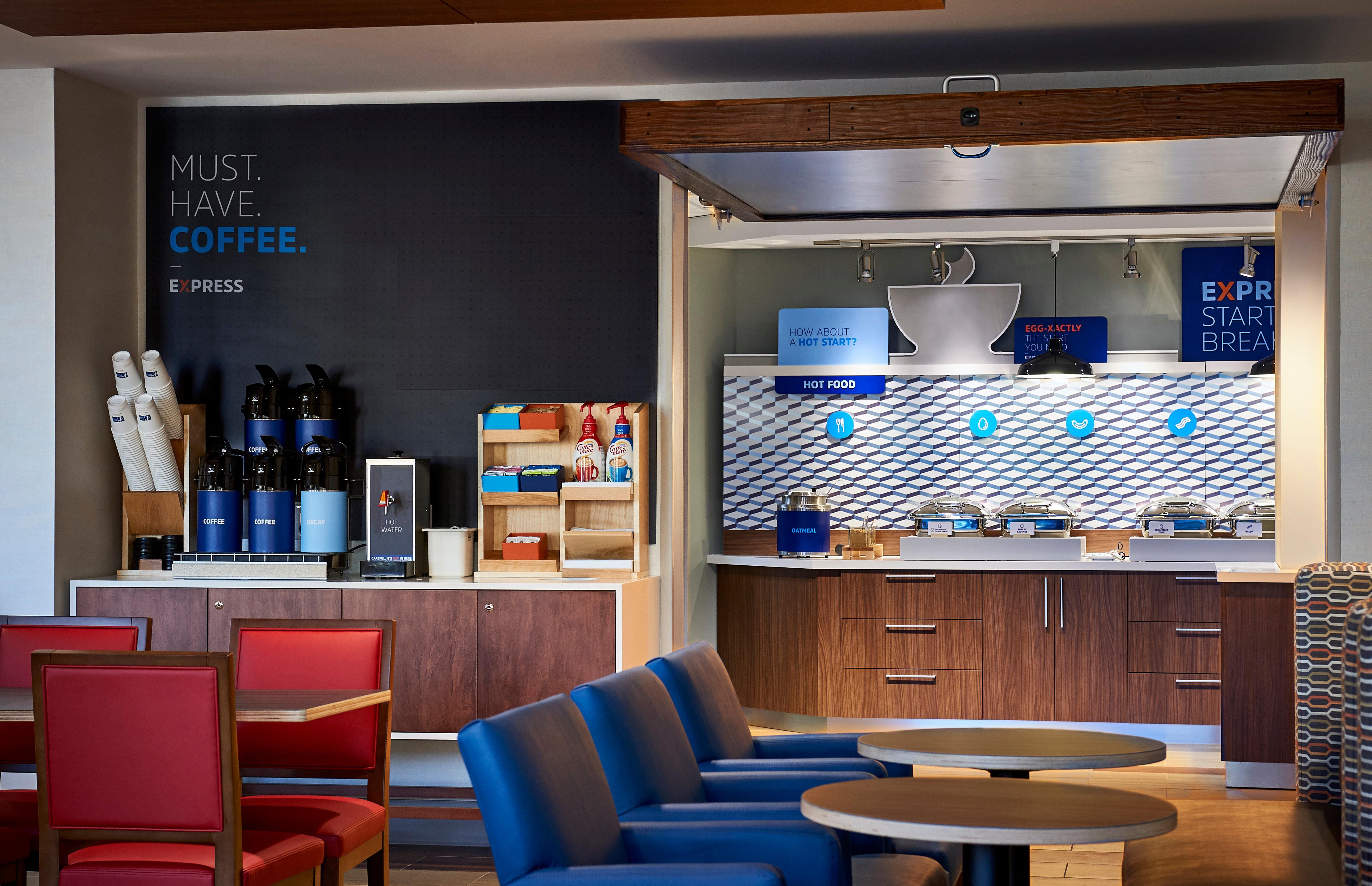 Holiday Inn Express Brampton By Ihg Eksteriør billede